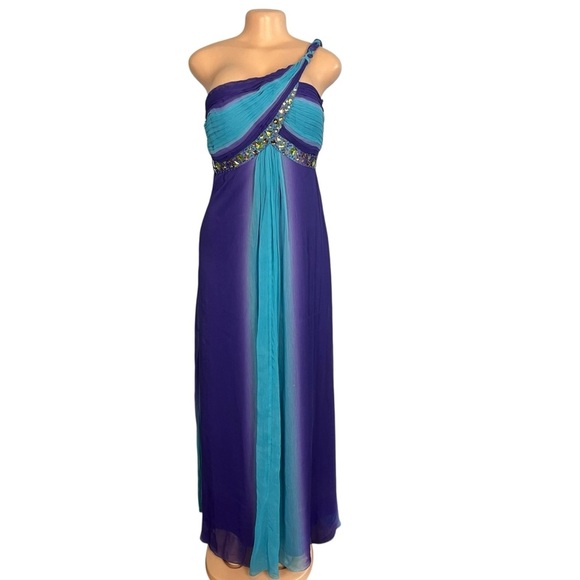 Camille La Vie Y2K Elegant Purple and Blue One-Shoulder Beaded Dress - Picture 1 of 12
